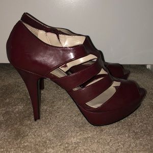 NEW! NEVER WORN! Nine West heels